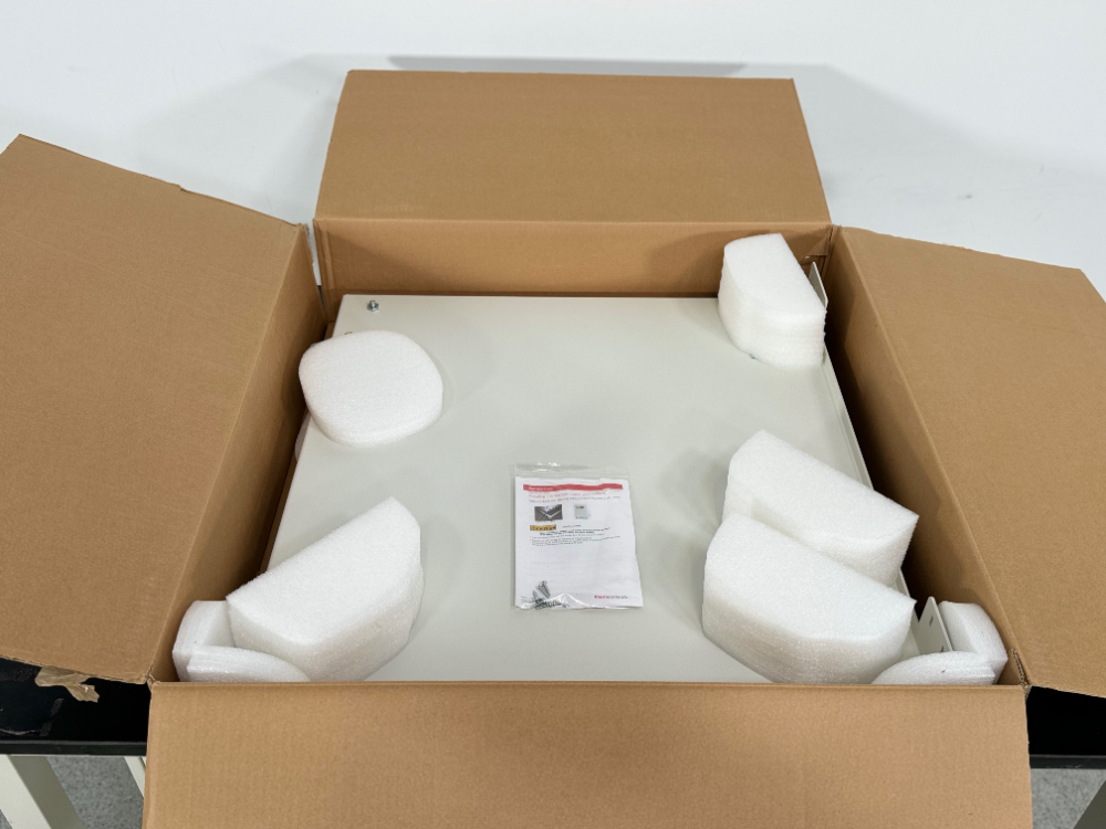 Image of Thermo 255L Incubator Rollerbase